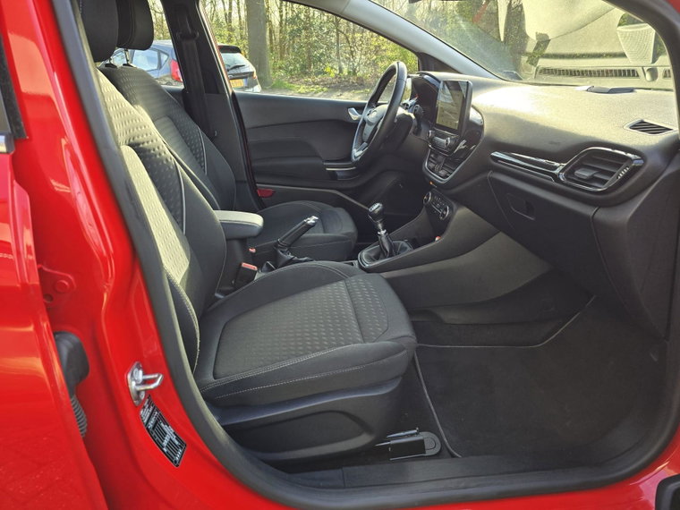 Vehicle Image 20