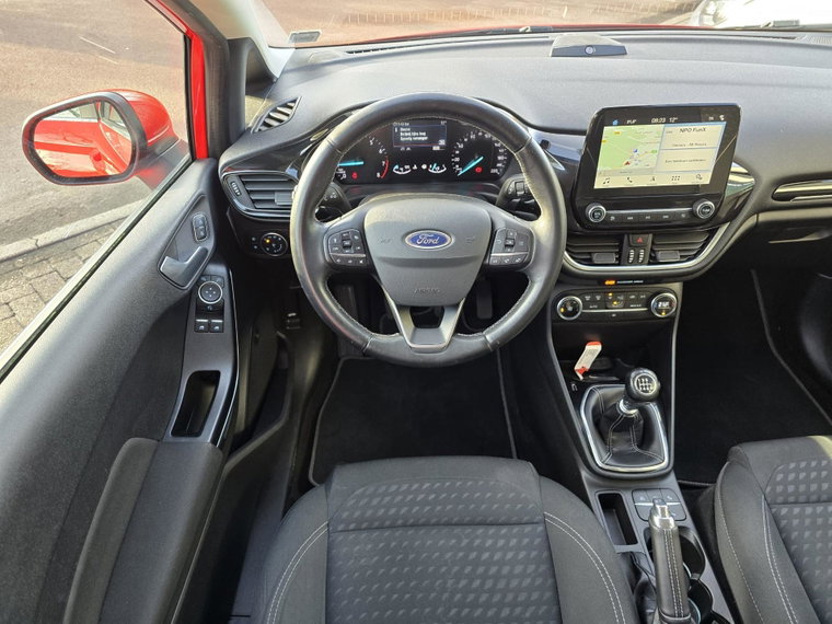 Vehicle Image 22