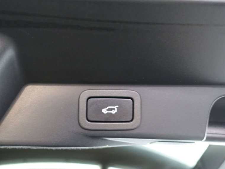 Vehicle Image 40