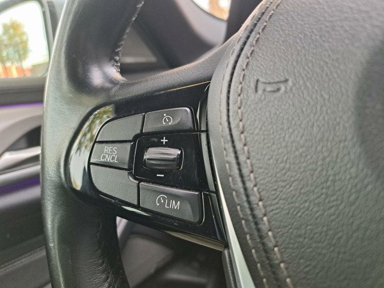 Vehicle Image 40