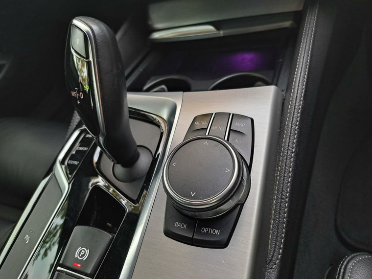 Vehicle Image 53