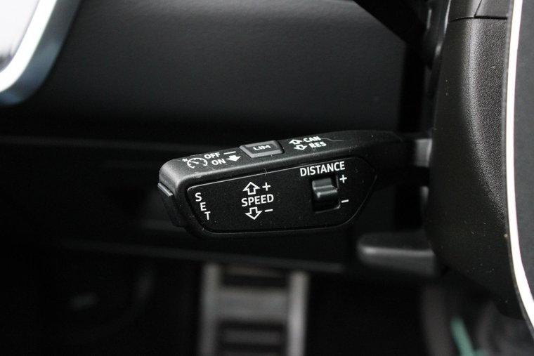 Vehicle Image 46