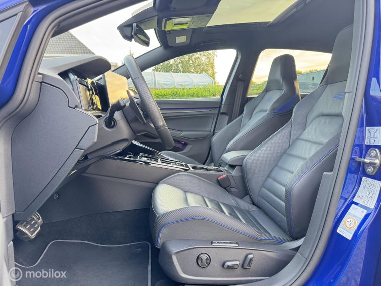 Vehicle Image 33