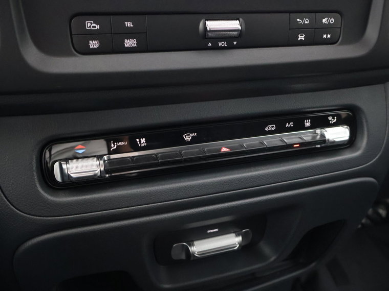 Vehicle Image 41