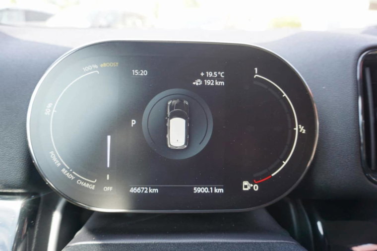 Vehicle Image 15