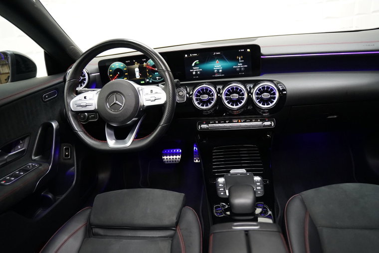 Vehicle Image 40