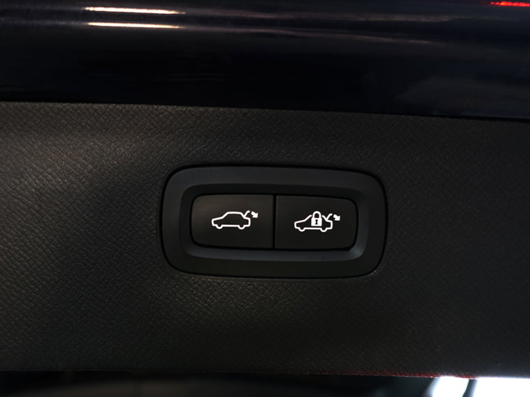 Vehicle Image 40