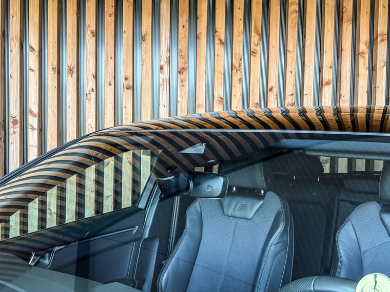 Vehicle Image 35