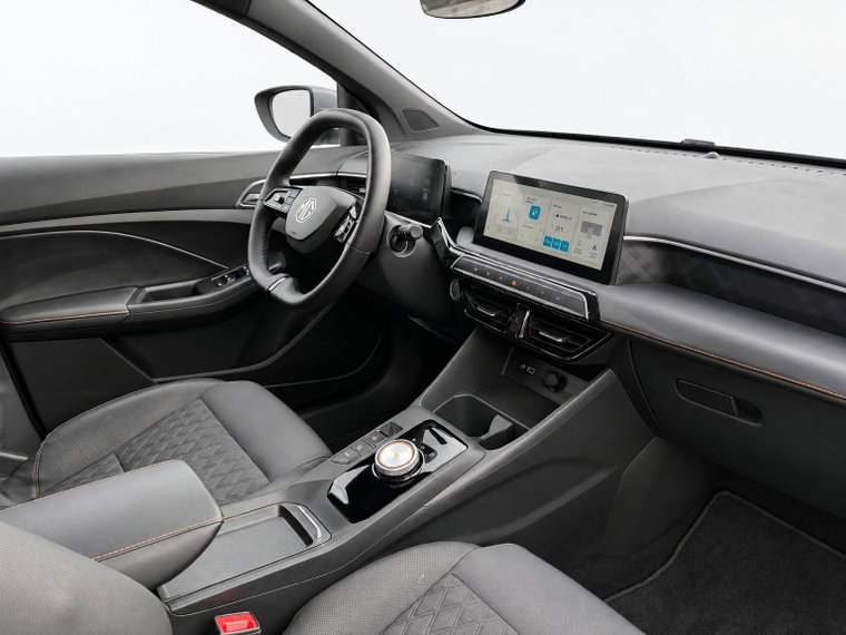 Vehicle Image 13