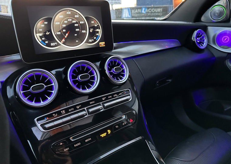 Vehicle Image 23
