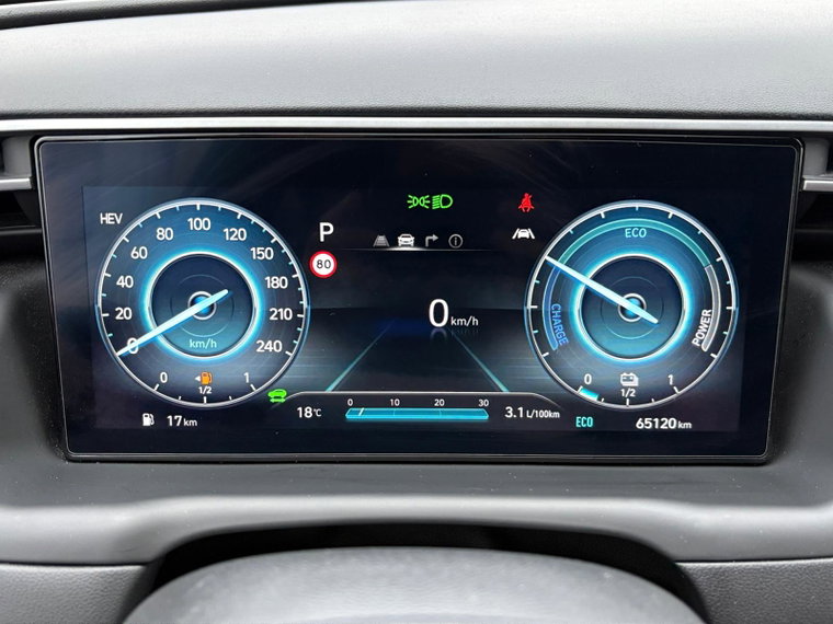 Vehicle Image 16