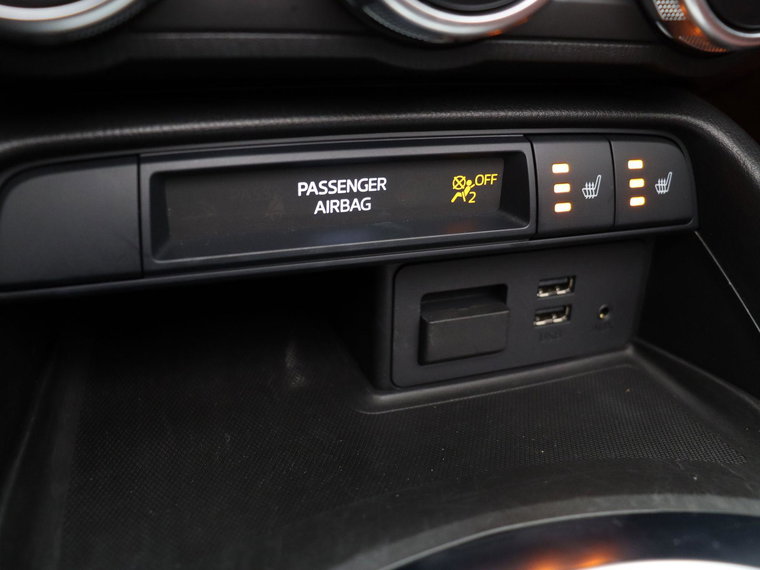 Vehicle Image 24
