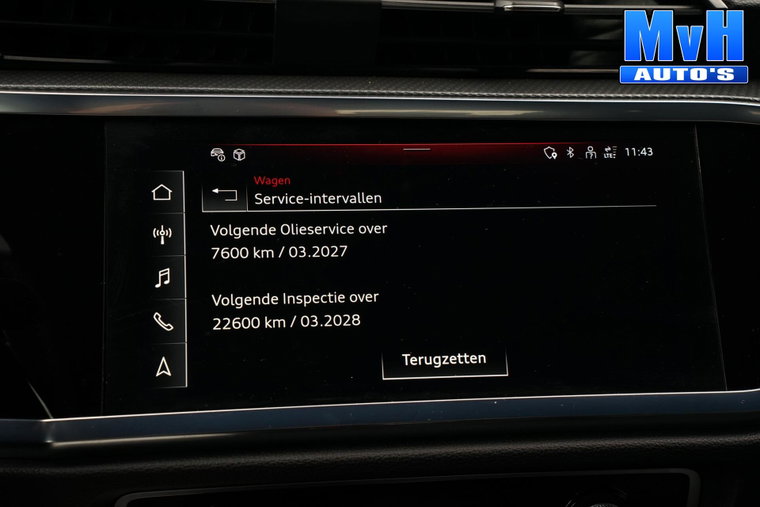 Vehicle Image 44