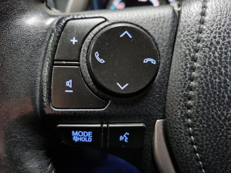 Vehicle Image 38