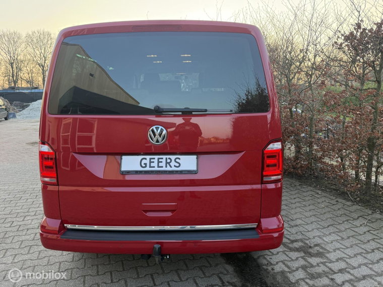 Vehicle Image 29