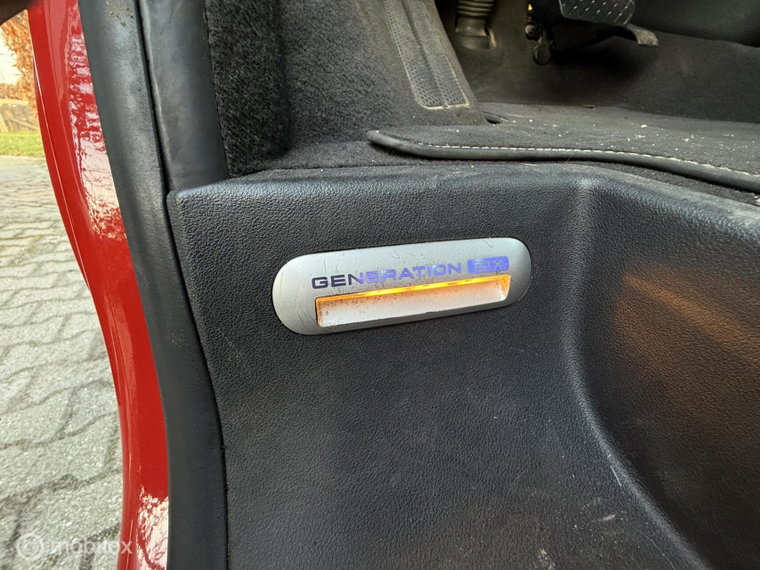 Vehicle Image 33