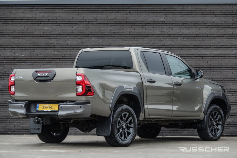 Vehicle Image 40