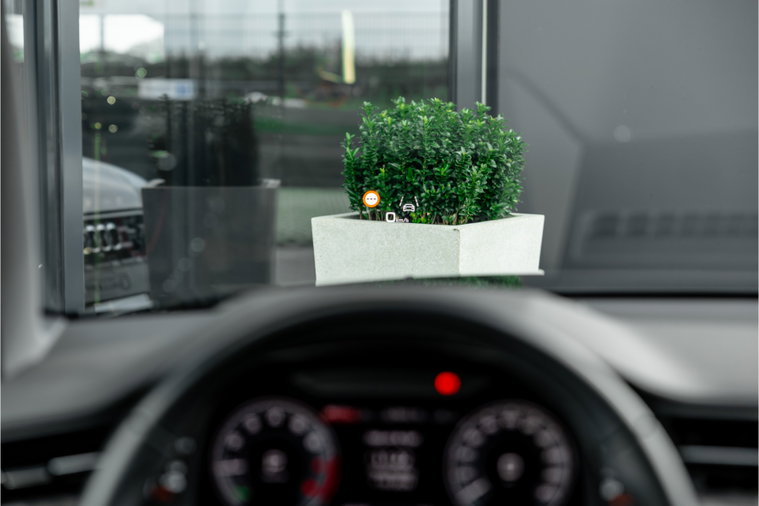Vehicle Image 17
