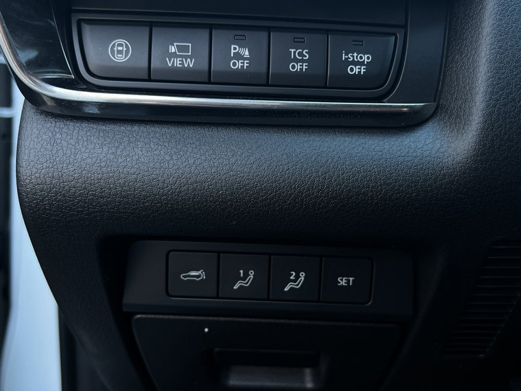 Vehicle Image 26