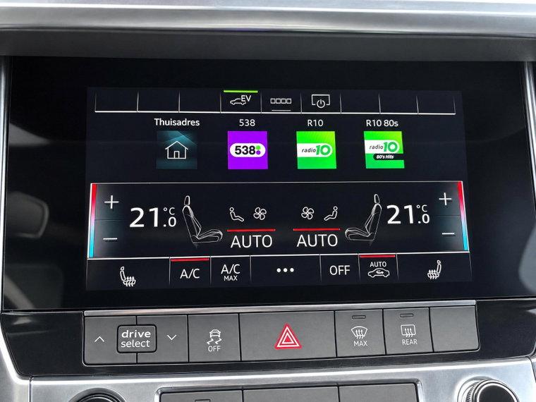 Vehicle Image 19
