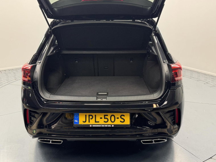 Vehicle Image 40