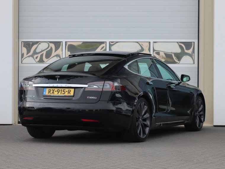 Vehicle Image 35