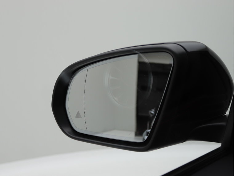 Vehicle Image 36