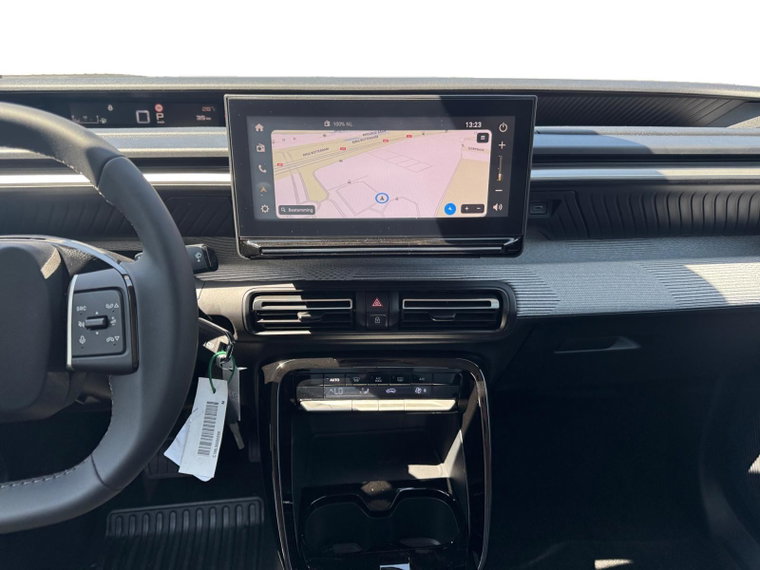 Vehicle Image 40