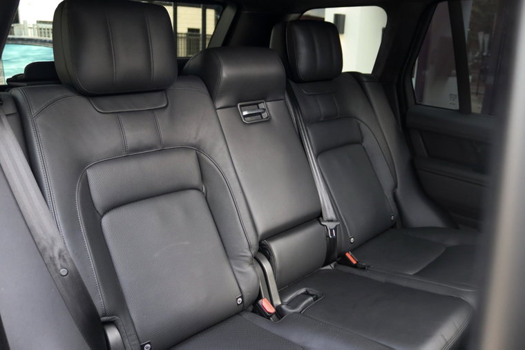 Vehicle Image 21