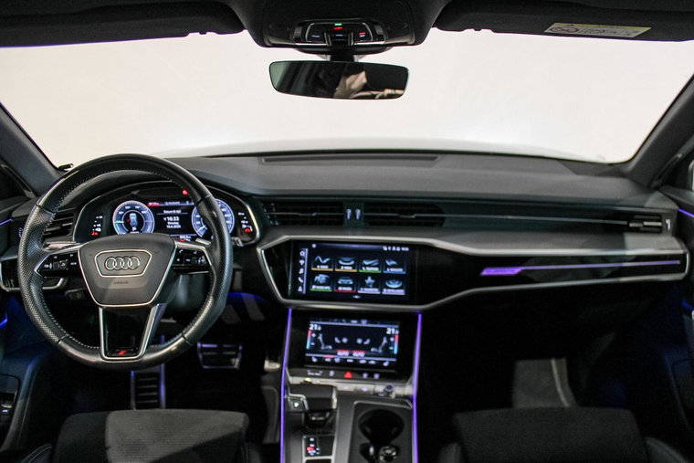 Vehicle Image 11