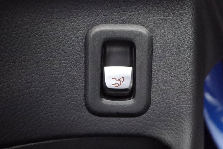 Vehicle Image 27