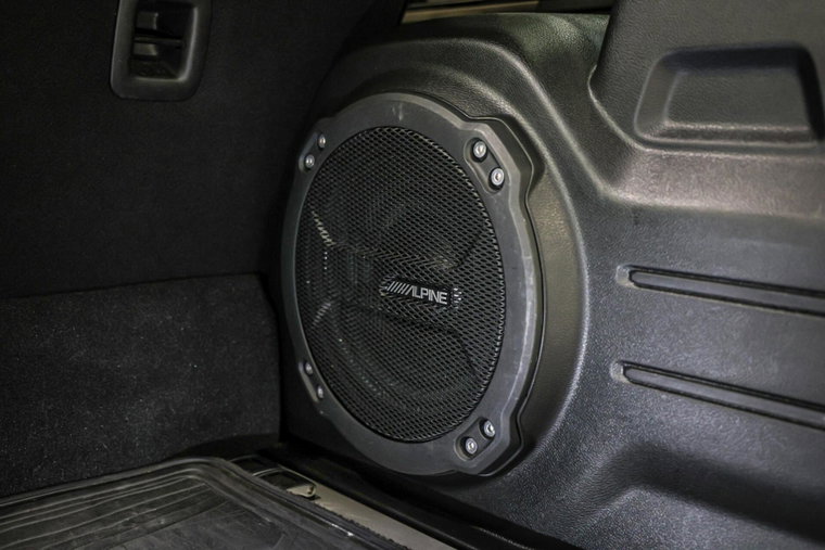 Vehicle Image 36