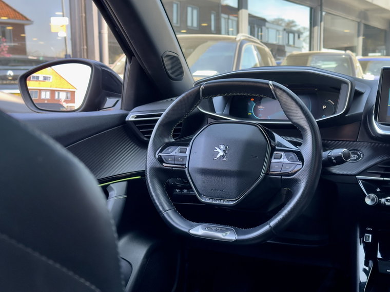 Vehicle Image 26