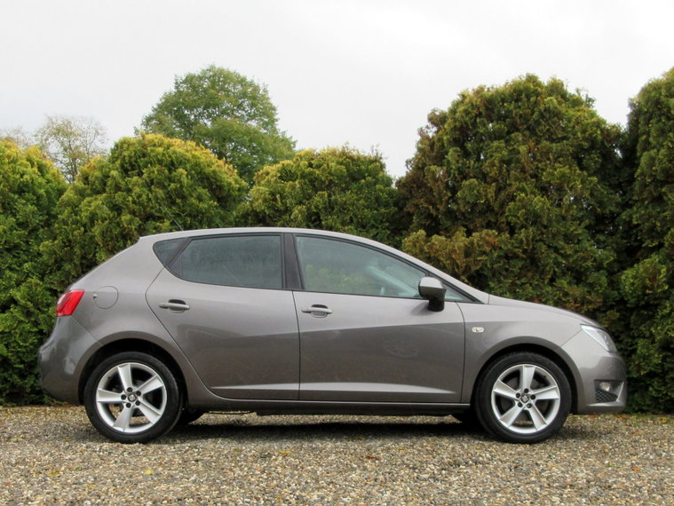 Vehicle Image 13