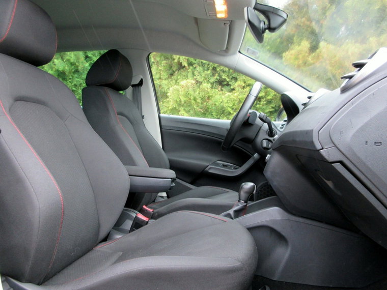 Vehicle Image 17
