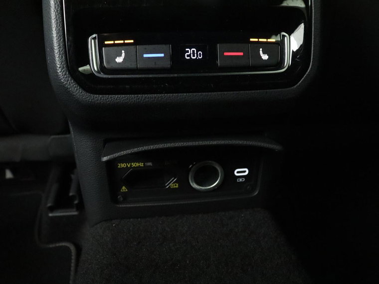 Vehicle Image 40