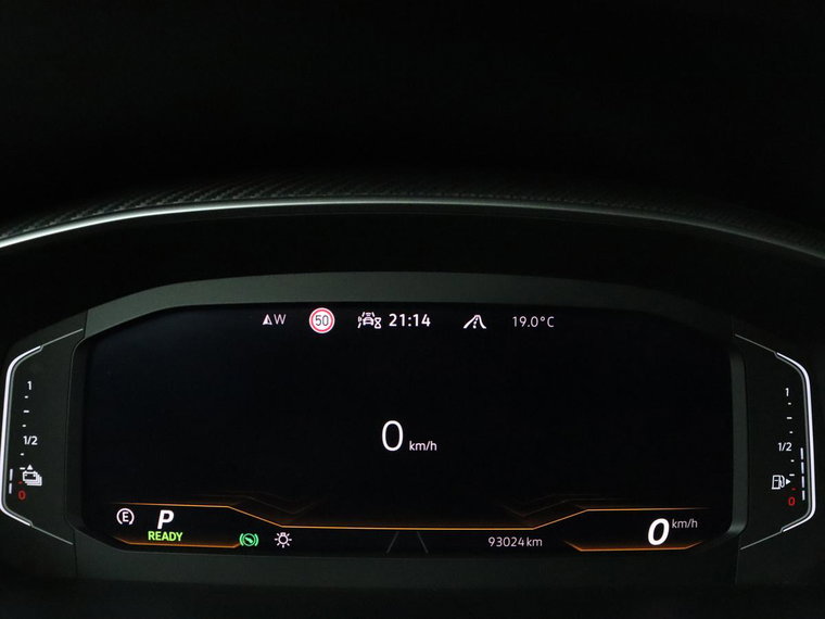 Vehicle Image 43