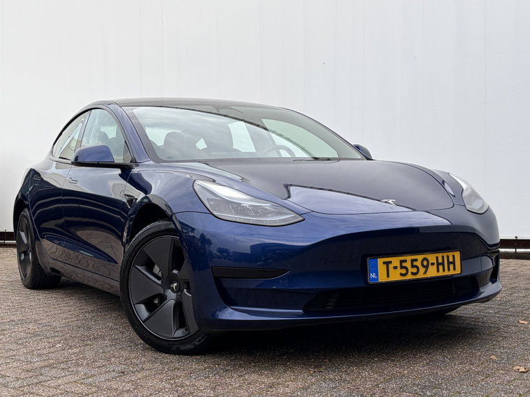 Vehicle Image 35