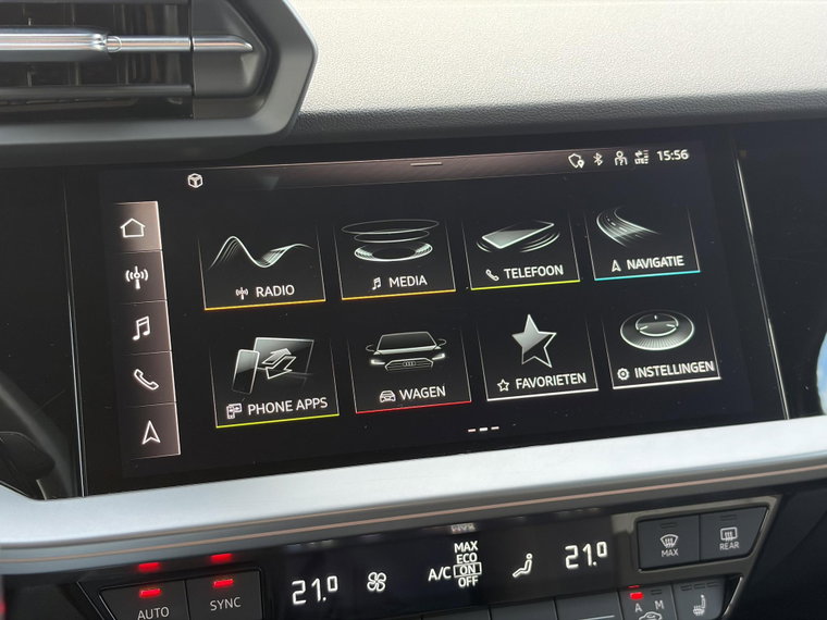 Vehicle Image 26