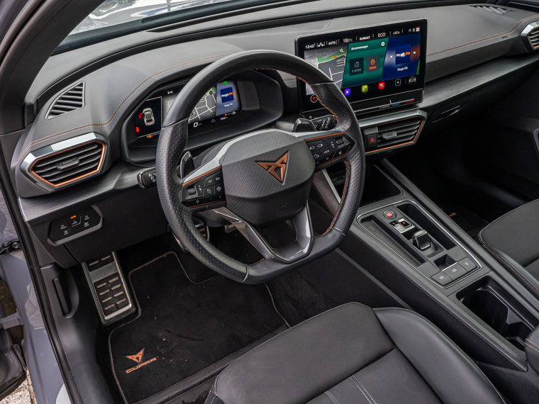 Vehicle Image 19