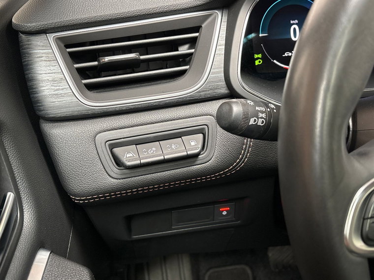 Vehicle Image 26