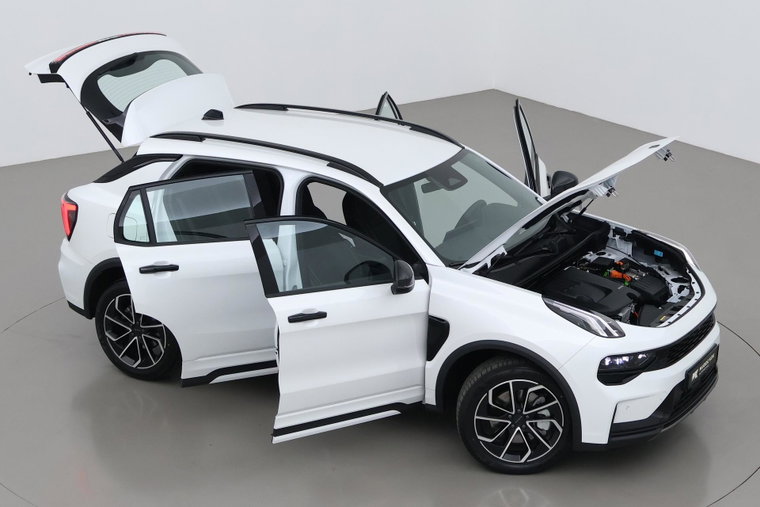 Vehicle Image 6