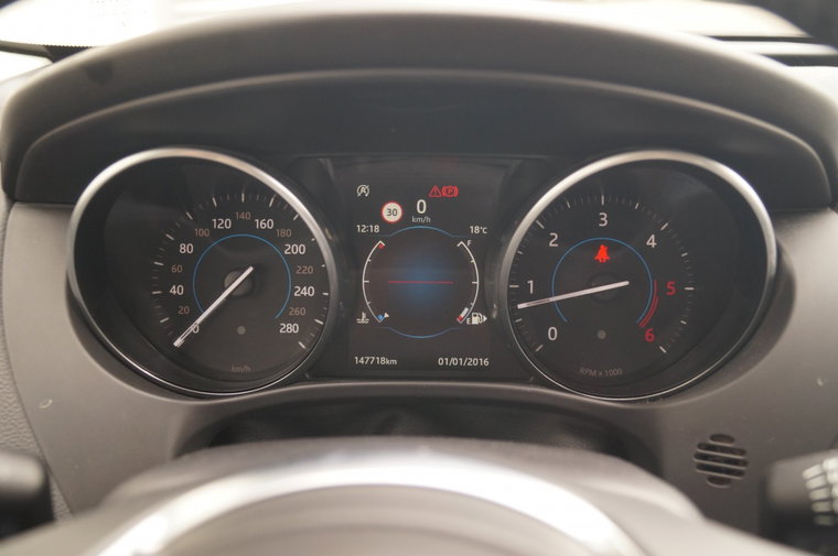 Vehicle Image 16
