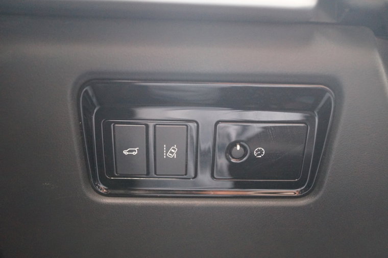 Vehicle Image 19