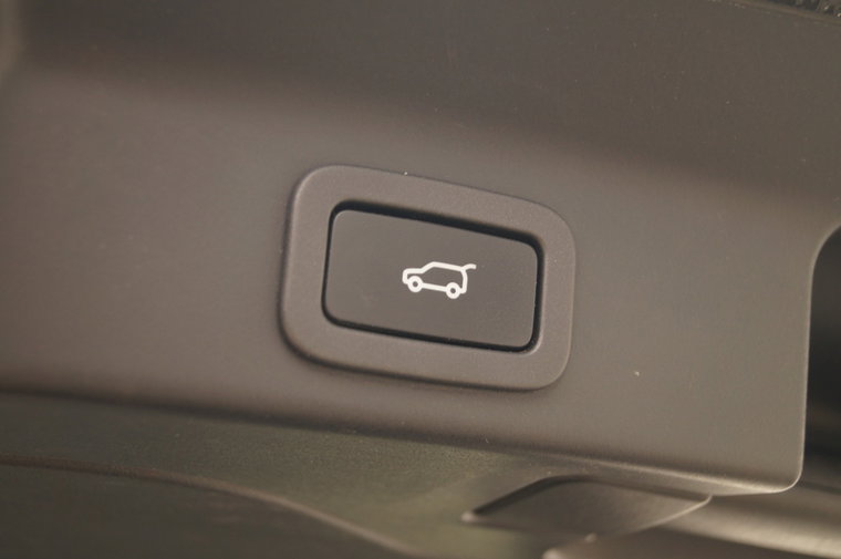 Vehicle Image 22