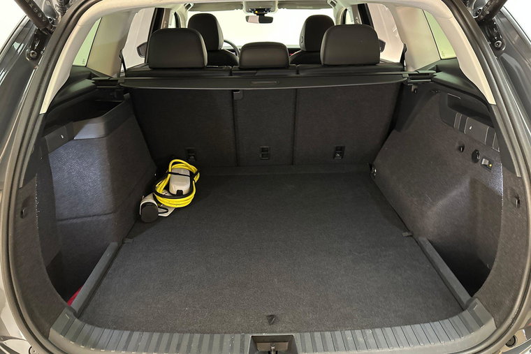 Vehicle Image 36