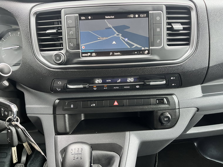 Vehicle Image 27