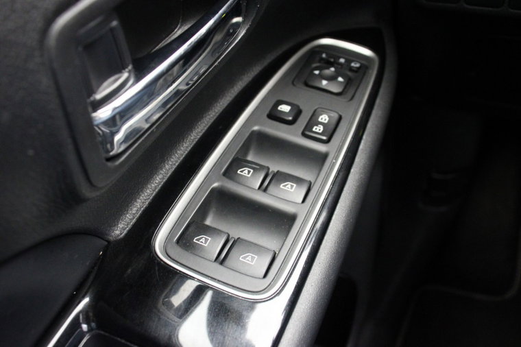 Vehicle Image 33