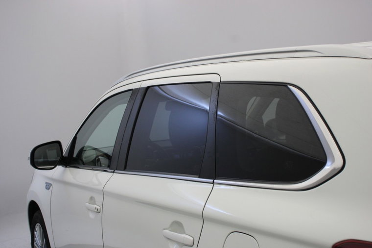Vehicle Image 38