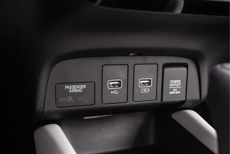 Vehicle Image 23